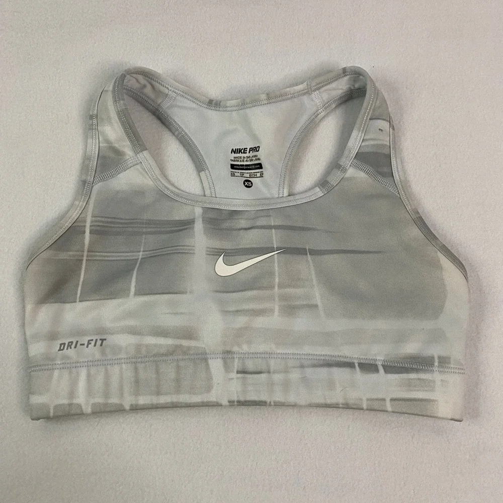 Nike Pro DRI-FIT Sports Bra Racerback Athletic Top Gray White Comfort XS EUC‎